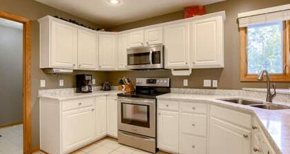 Spacious Ranch on Wooded Lot<br>