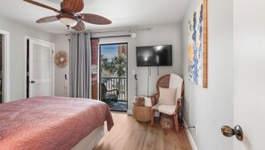 1 bedroom, desk, free WiFi, bed sheets