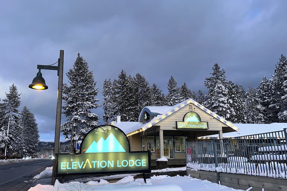 Elevation Lodge