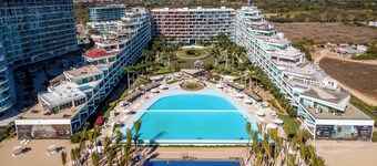 Condo Aria Ocean 206 by Kivoya