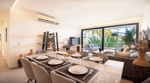 Family Condo | In-room dining - Condo Aria Ocean 206 by Kivoya (Nuevo Nayarit)