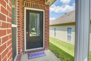 Exterior detail - Birmingham Home w/ Yard - 15 Mi to Downtown! (Birmingham)