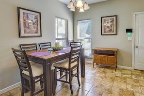 Dining - Birmingham Home w/ Yard - 15 Mi to Downtown! (Birmingham)