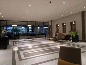 Lobby - NAIA Terminal, Newport,Pasay, 5 star Condo -c3-6g (Pasay)