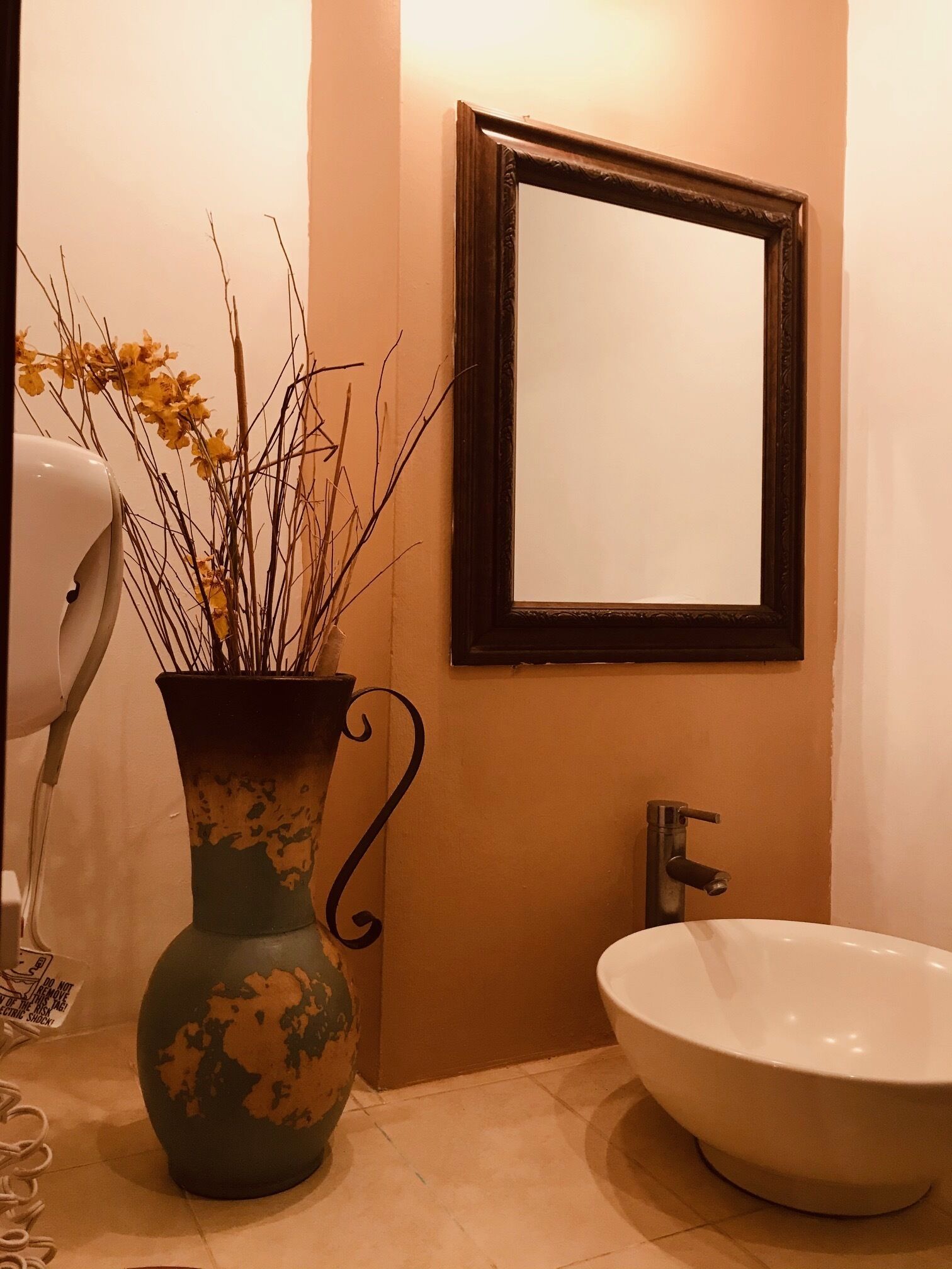 Photo - Luna Maya Antigua