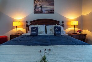 3 bedrooms, desk, free WiFi, bed sheets - High standard house in gated community (Jardim do Pai Campos do Jordão)