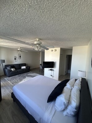 1 soverom, strykejern/-brett, wi-fi og sengetøy