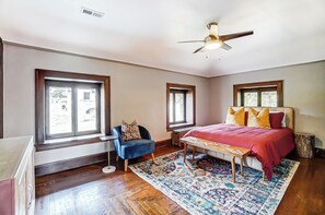 2 chambres, fer et planche Ă repasser, Wi-Fi gratuit, draps fournis
