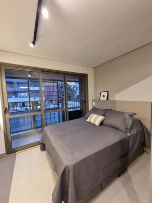 1 bedroom, WiFi, bed sheets - Studio Decorado / Brooklin SP (Campo Belo São Paulo)