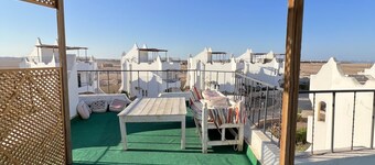 WHITE VILLA NO.5<br>