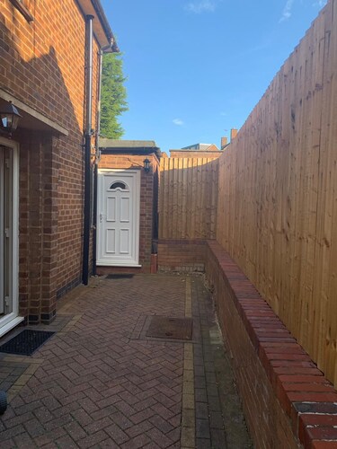 Private Annexe in Solihull -NEC,JLR,BHX