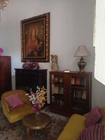 Chambre Double Design | Coin séjour