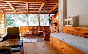 Property grounds - Apartment "Maslinada", Villa Boskovic, Bigova (Bigova)