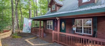 Serenity Cabin with Fireplace 