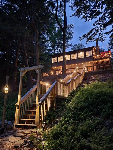 Lakefront Retreat with Private Dock