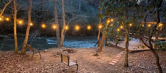 River Retreat on the Nottely river in Blairsville, GA. Fishing&Hiking Lic#033210