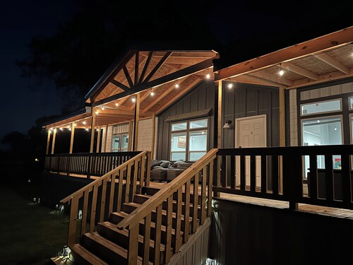 Possum Kingdom Lakefront Ranch - 5 Minutes from Rocker B