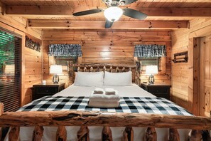 3 Schlafzimmer, Bügeleisen/Bügelbrett, Reisekinderbett, kostenloses WLAN