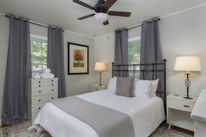 2 habitaciones, tabla de planchar con plancha y wifi gratis