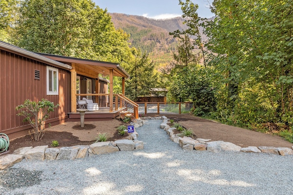 View of the mountains right when you arrive