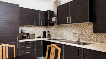 Frigorífic, microones, forn i rentaplats