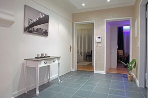 Interior - Giada 20 Two-Bedroom Apartment (6 Adults) (Luxembourg)