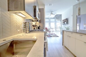 Superior-Apartment | Eigene Küche