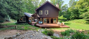 Fairway House Close to Crystal Lake Golf