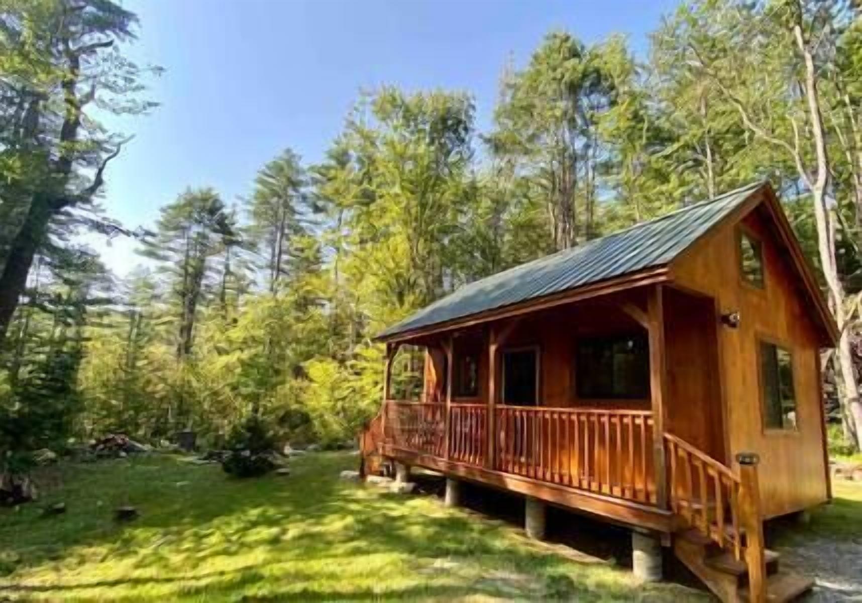 Zen of the Woods Tiny Cabin in Okemo Valley