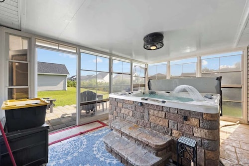 Greenway Getaway 3BR Cottage