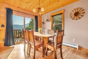 Dining - Mountain View Chalet with Hot Tub and Game Room (Newry)