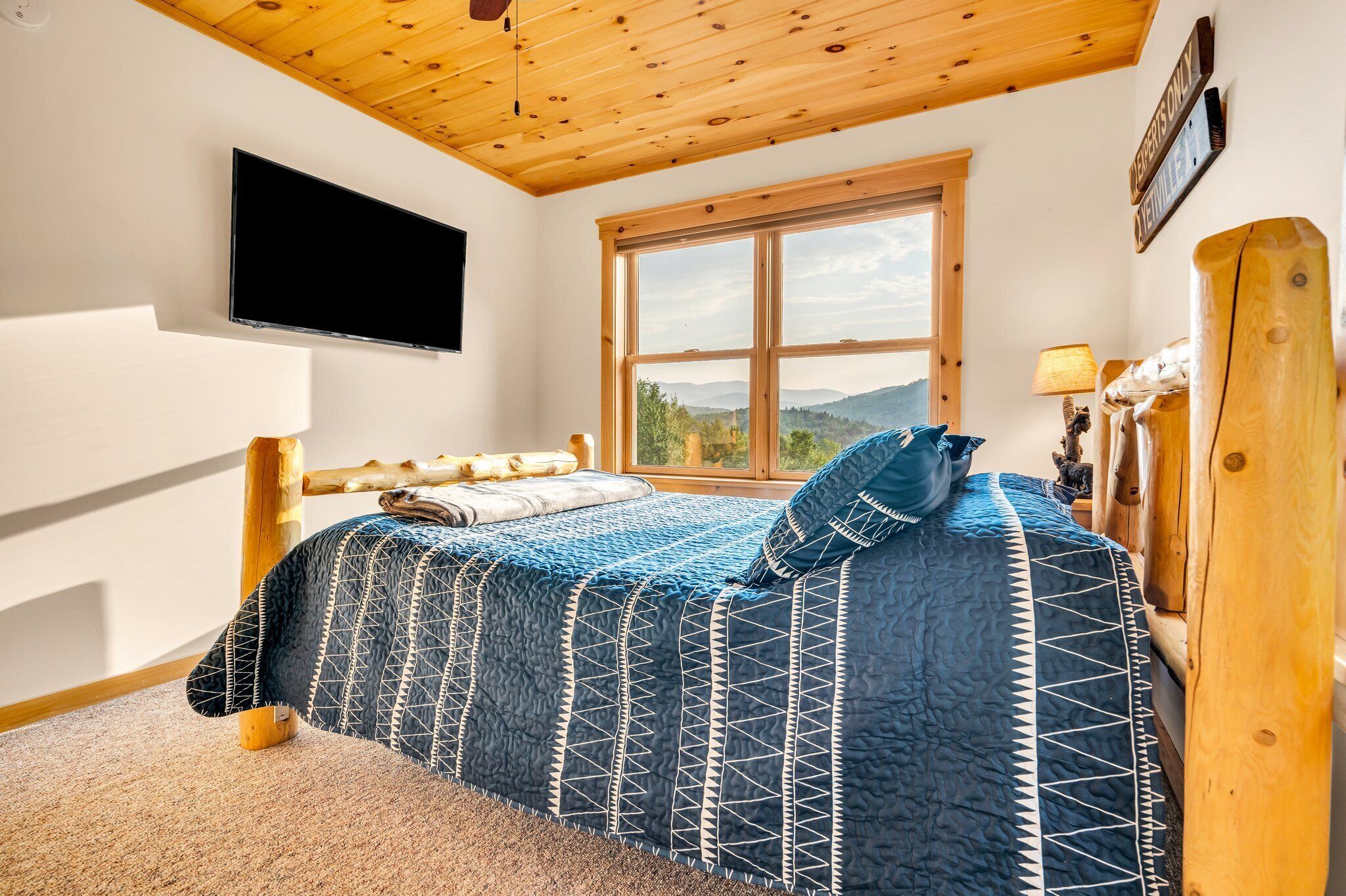 5 bedrooms, iron/ironing board, travel cot, free WiFi