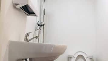 Quarto casal standard | Banheiro