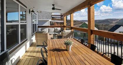 LakeViews! 2 Pools,privateHotTub,Firepit,Shuffleboard,Arcade Branson GOLF nearby