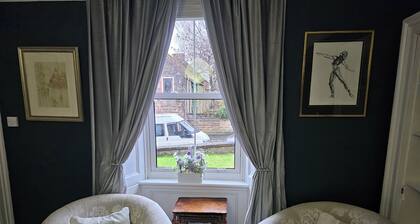3-Bed Cottage with Garden in Kirriemuir Centre