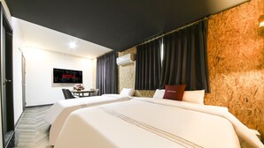 Family Twin Room (A Type)