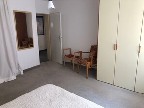 1 makuuhuone, vuodevaatteet