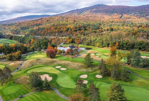 OKEMO WINTERPLACE Best Location, Ski-In/Ski-Out 4BR/3BATH + LOFT.  Spacious.