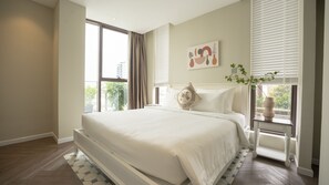 Premier Suite, 1 Bedroom, Terrace, City View | Premium bedding, down comforters, pillowtop beds, free minibar - Celine Living Central Suites and Spa (Ho Chi Minh City)