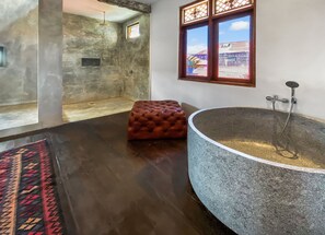 Apartment | Bathroom - Berawa Factory Upstairs (Canggu)