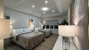 7 habitaciones, tabla de planchar con plancha, wifi y ropa de cama