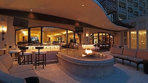 Bar (in der Unterkunft)