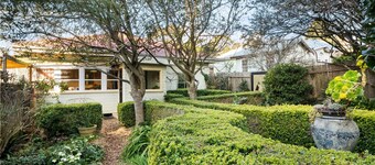 Secret Garden Cottage