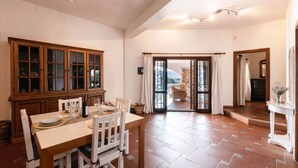 Dining - Chic Villa Antonina num2178 (Marinella)