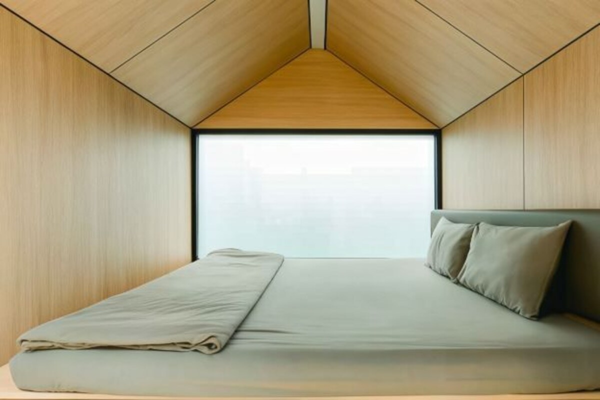 1 bedroom, desk, WiFi (free), bed sheets