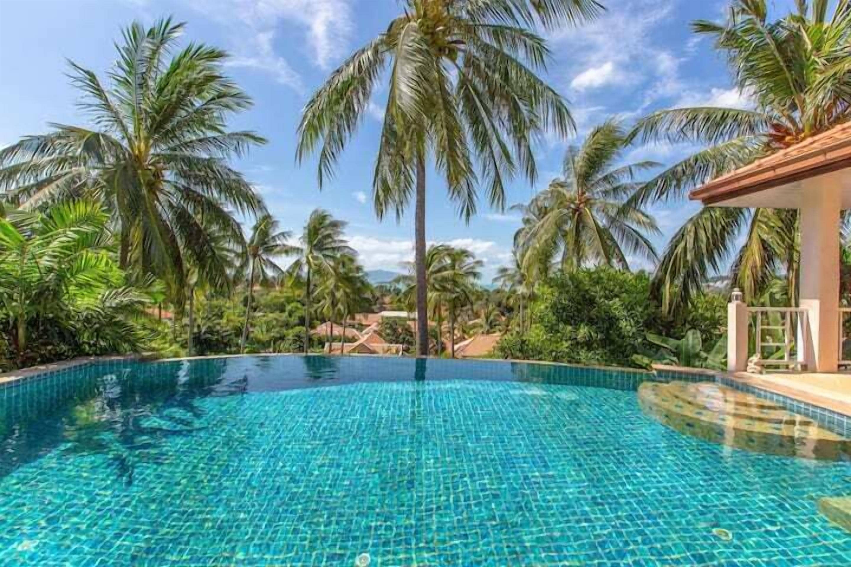 極品別墅 | 熨斗/熨衣板、免費無線上網