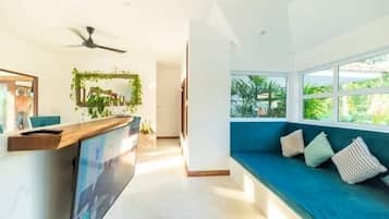 Luxury Villa | Iron/ironing board, free WiFi