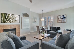 TV, peis og kontorer