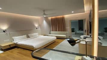 Executive Room | 1 bedroom, free WiFi