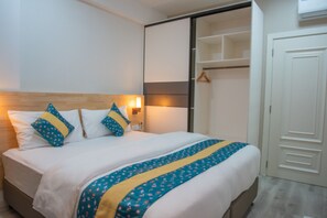 Superior Double Room | Desk, blackout curtains, iron/ironing board, free WiFi - TOURIST INN GRAND  (Malé)